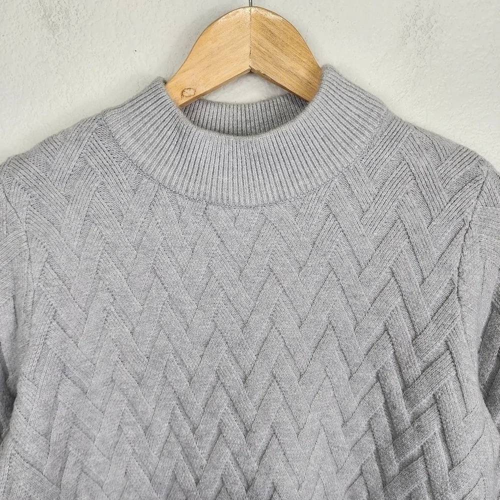 Evolution Mockneck Gray Soft Cozy Sweater Size L